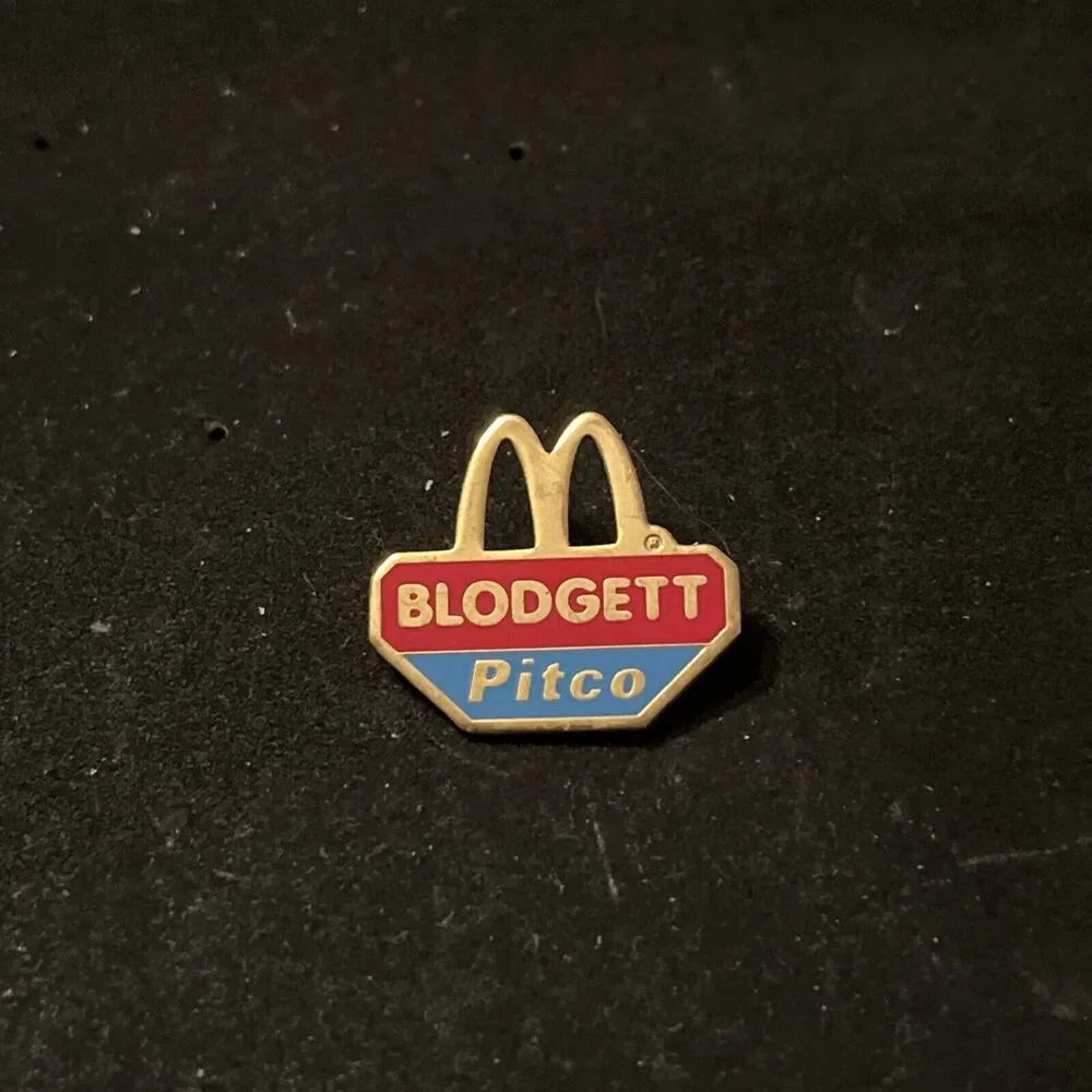 McDonald's Blodgett Pitco Employee‎ Lapel Hat Pin